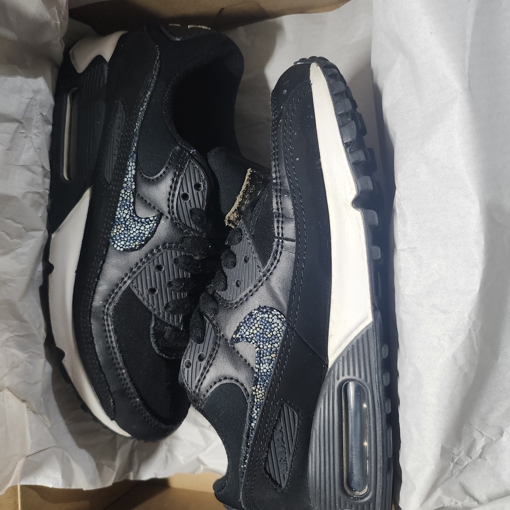 Black and White Sneakers with Blue Accents